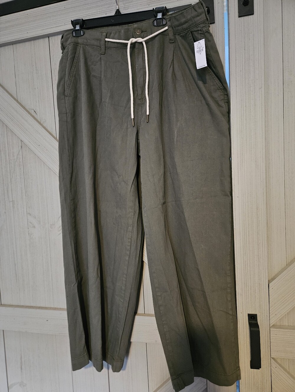 Womens Old Navy Olive Drawstring Chino Pants NWT Size 16 $12